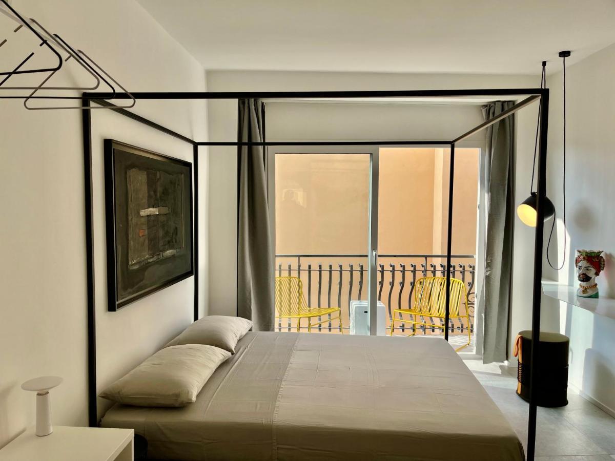 Don Diego Luxury Rooms ตาออร์มินา ภายนอก รูปภาพ