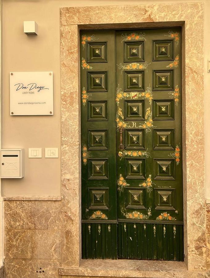 Don Diego Luxury Rooms ตาออร์มินา ภายนอก รูปภาพ